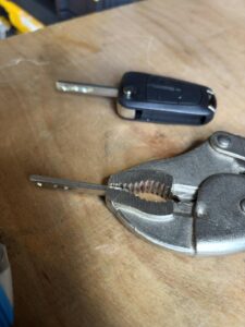 fixing car keys
